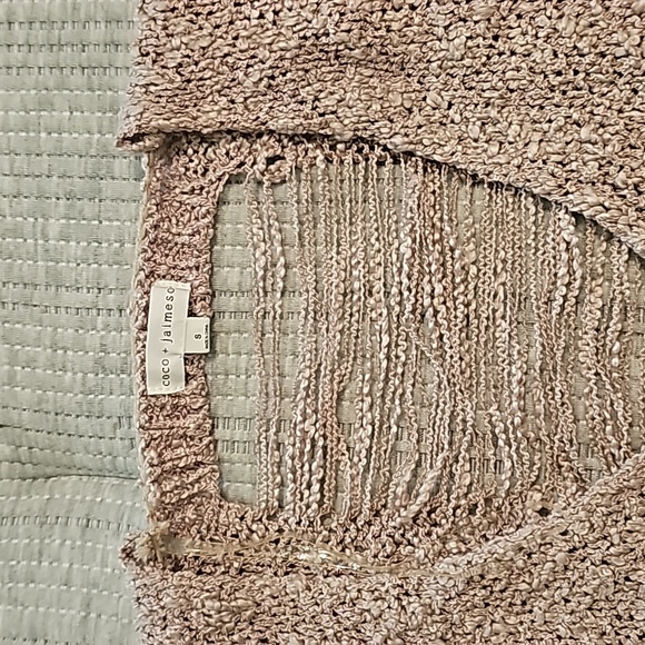 Sweater - Picture 2 of 5